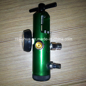 Oxygen Tank Regulator 0-15lpm Diss /Two Check Valve Outlet